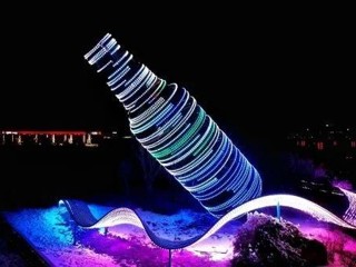 燈火里的烏蘇 越夜越美麗