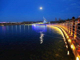 九蓮泉水景公園夜景